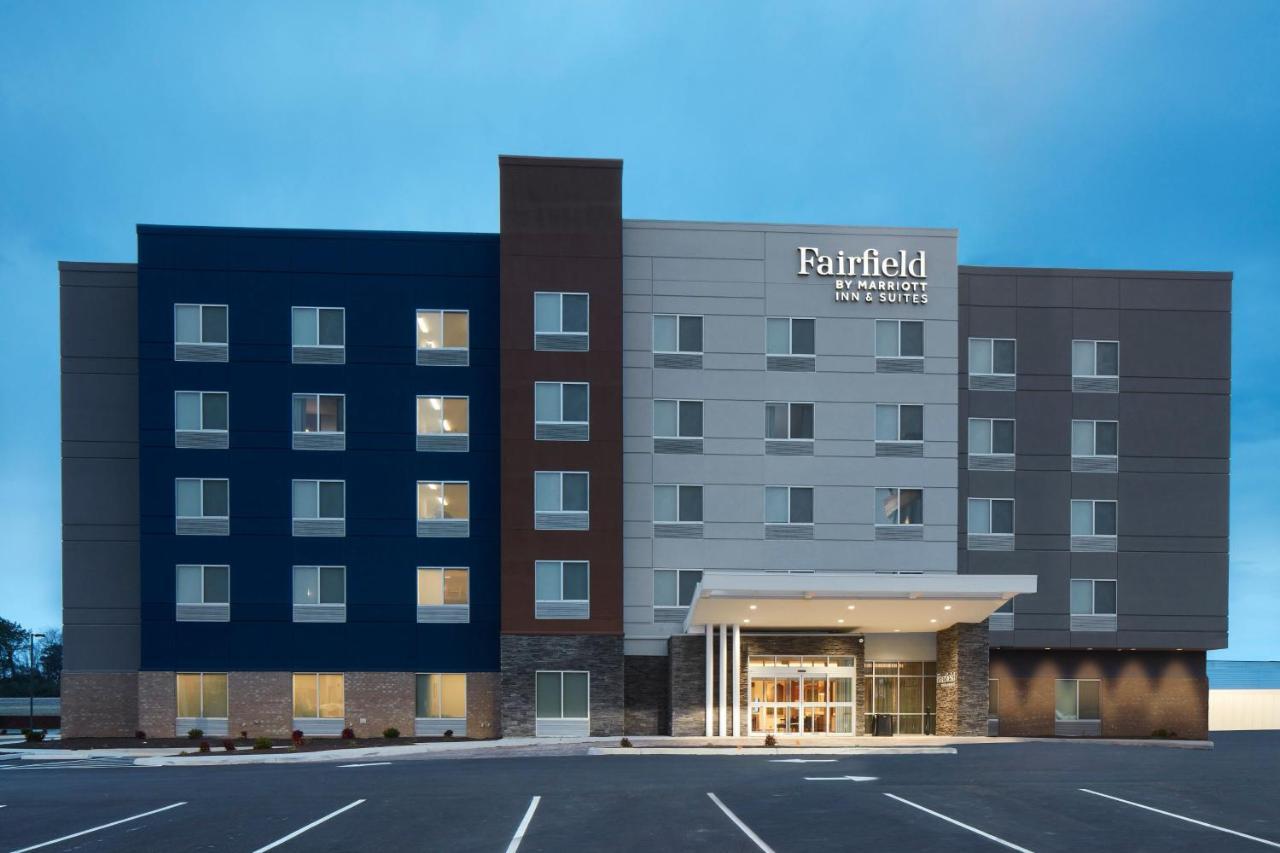 Fairfield Inn & Suites By Marriott Stony Creek Екстер'єр фото